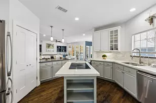 3505 Gramercy St, Houston, TX 77025 - Photo 11