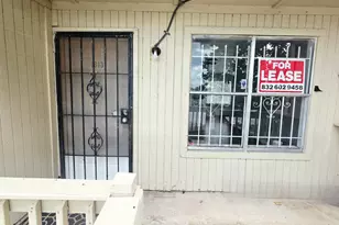 9898 Club Creek Dr, Houston, TX 77036 - Photo 11