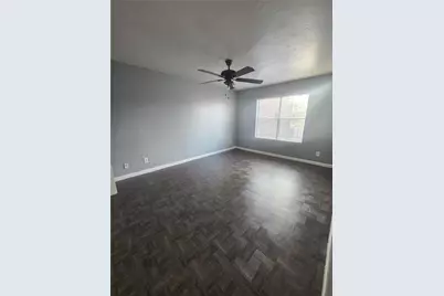 9898 Club Creek Drive #1613, Houston, TX 77036 - Photo 7