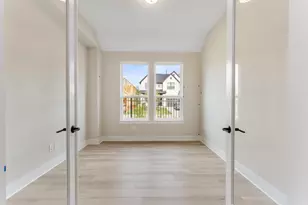8143 Fenway Hts Dr, The Woodlands, TX 77389 - Photo 13