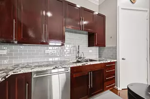 3388 Sage Rd, Houston, TX 77056 - Photo 11
