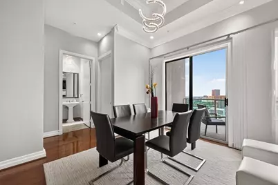 3388 Sage Road #2302, Houston, TX 77056 - Photo 3