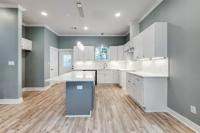 4927 E Ridge Creek Drive, Houston, TX 77053 - Photo 7