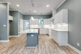4927 E Ridge Creek Dr, Houston, TX 77053 - Photo 7