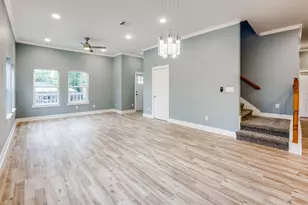4927 E Ridge Creek Dr, Houston, TX 77053 - Photo 5