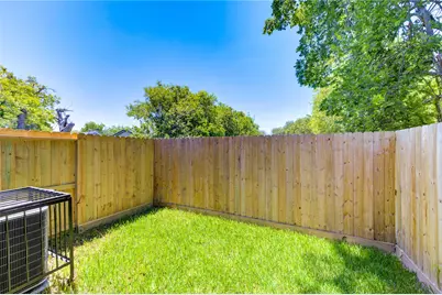 7118 Eastwood Street, Houston, TX 77021 - Photo 23
