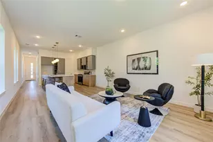 7118 Eastwood St, Houston, TX 77021 - Photo 5