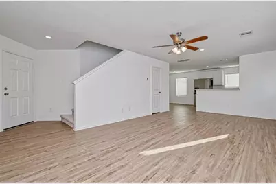 1319 Vincente Court, Conroe, TX 77301 - Photo 3