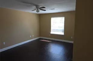 7709 Rhobell St, Houston, TX 77016 - Photo 15