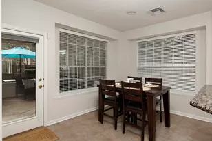 131 N Linton Ridge Cir, The Woodlands, TX 77382 - Photo 13