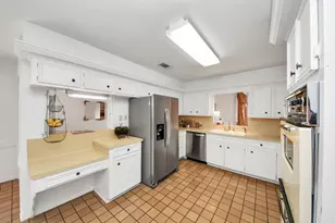 6523 Oakland Hills Dr, Houston, TX 77069 - Photo 15