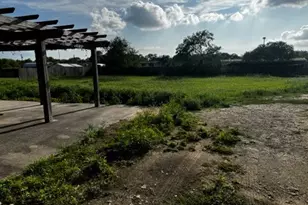 169 Zaragosa St, Alice, TX 78332 - Photo 17