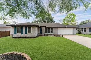 4811 Stillbrooke Dr, Houston, TX 77035 - Photo 1