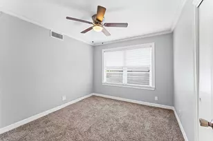 4811 Stillbrooke Dr, Houston, TX 77035 - Photo 17