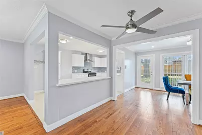 4811 Stillbrooke Drive, Houston, TX 77035 - Photo 5