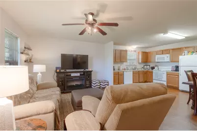 405 Peacock Path, Trinity, TX 75862 - Photo 9
