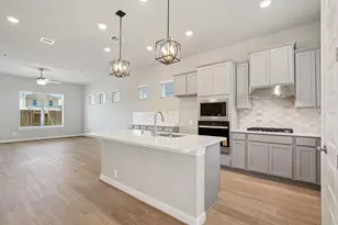 619 Topwater Trail, Kemah, TX 77565 - Photo 11