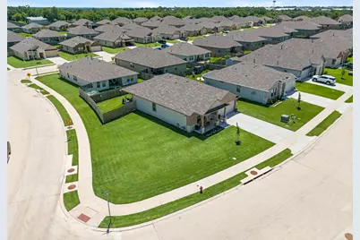 1718 Robinson Drive, Brenham, TX 77833 - Photo 39
