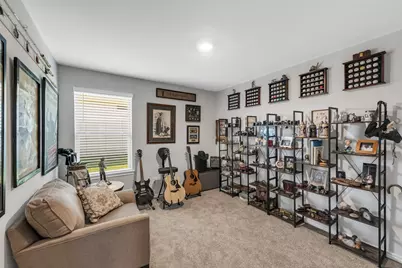 1718 Robinson Drive, Brenham, TX 77833 - Photo 9