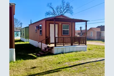 401 N Clegg Street, Trinity, TX 75862 - Photo 1