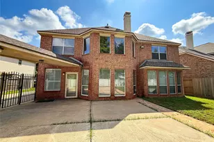 1411 Flanders Field Ln, Sugar Land, TX 77498 - Photo 33