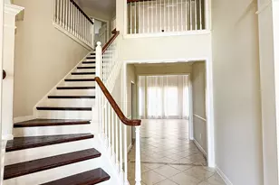 1411 Flanders Field Ln, Sugar Land, TX 77498 - Photo 7