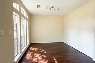 1411 Flanders Field Ln, Sugar Land, TX 77498 - Photo 5