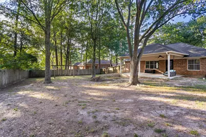 13987 Lakepoint Drive, Willis, TX 77318 - Photo 31