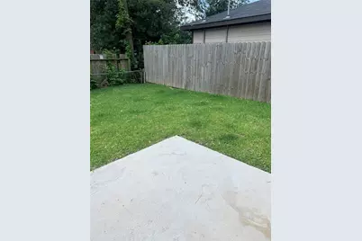 4122 Mallow Street #B, Houston, TX 77051 - Photo 11