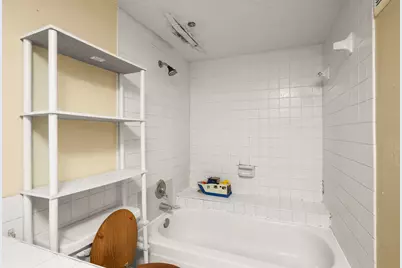 2816 S Bartell #B26, Houston, TX 77054 - Photo 3