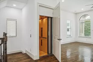 5411 Gibson St, Houston, TX 77007 - Photo 3