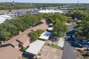 2827 Oakside Dr, Bryan, TX 77802 - Photo 23