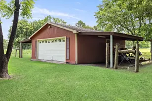 2502 Reins Rd, Beaumont, TX 77713 - Photo 43