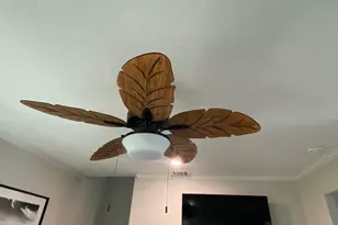 106 Pompano Ln, Surfside Beach, TX 77541 - Photo 9