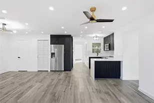 4516 Werner St, Houston, TX 77022 - Photo 9