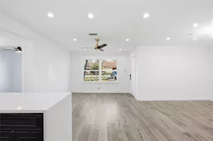 4516 Werner St, Houston, TX 77022 - Photo 7