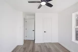 4516 Werner St, Houston, TX 77022 - Photo 21