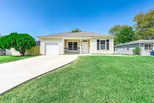 1530 1st Ave N, Texas City, TX 77590 - Photo 1