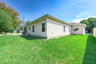 1530 1st Ave N, Texas City, TX 77590 - Photo 29