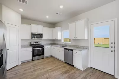 1604 Jean Meadow Drive, Rosenberg, TX 77471 - Photo 9