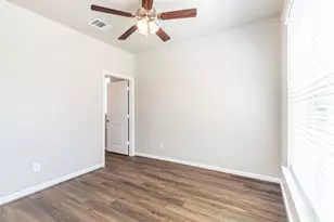 131 Pk Pl Cir, Waller, TX 77484 - Photo 13