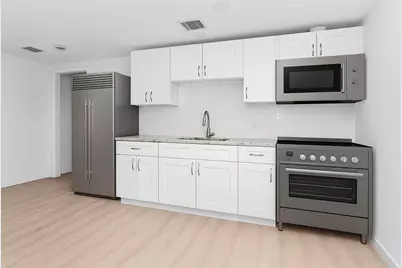 16016 Green Manor Unit B Drive #B, Humble, TX 77396 - Photo 3