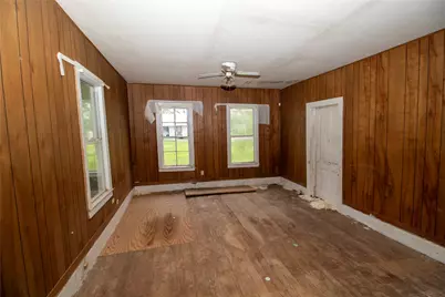 509 S Saint Andrews Street, Weimar, TX 78962 - Photo 15