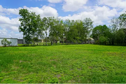 509 S Saint Andrews Street, Weimar, TX 78962 - Photo 7