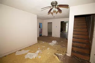 509 S St Andrews St, Weimar, TX 78962 - Photo 13