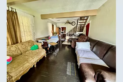 105 Dresden Street, Houston, TX 77012 - Photo 3