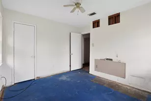 4530 Firnat St, Houston, TX 77016 - Photo 9