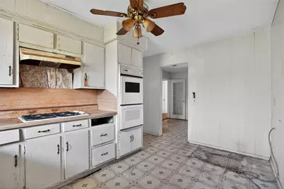 4530 Firnat Street, Houston, TX 77016 - Photo 3