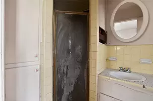 4530 Firnat St, Houston, TX 77016 - Photo 5