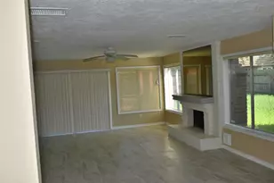 2930 Colony Dr, Sugar Land, TX 77479 - Photo 7
